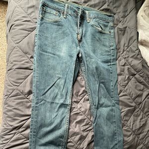 Levi’s pants